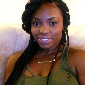 Meet your Posher, Edidiong